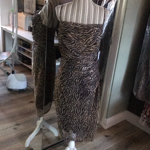 🔥Laundry, Shelli Segal, metallic zebra, ruched dress - Picture 6 of 13